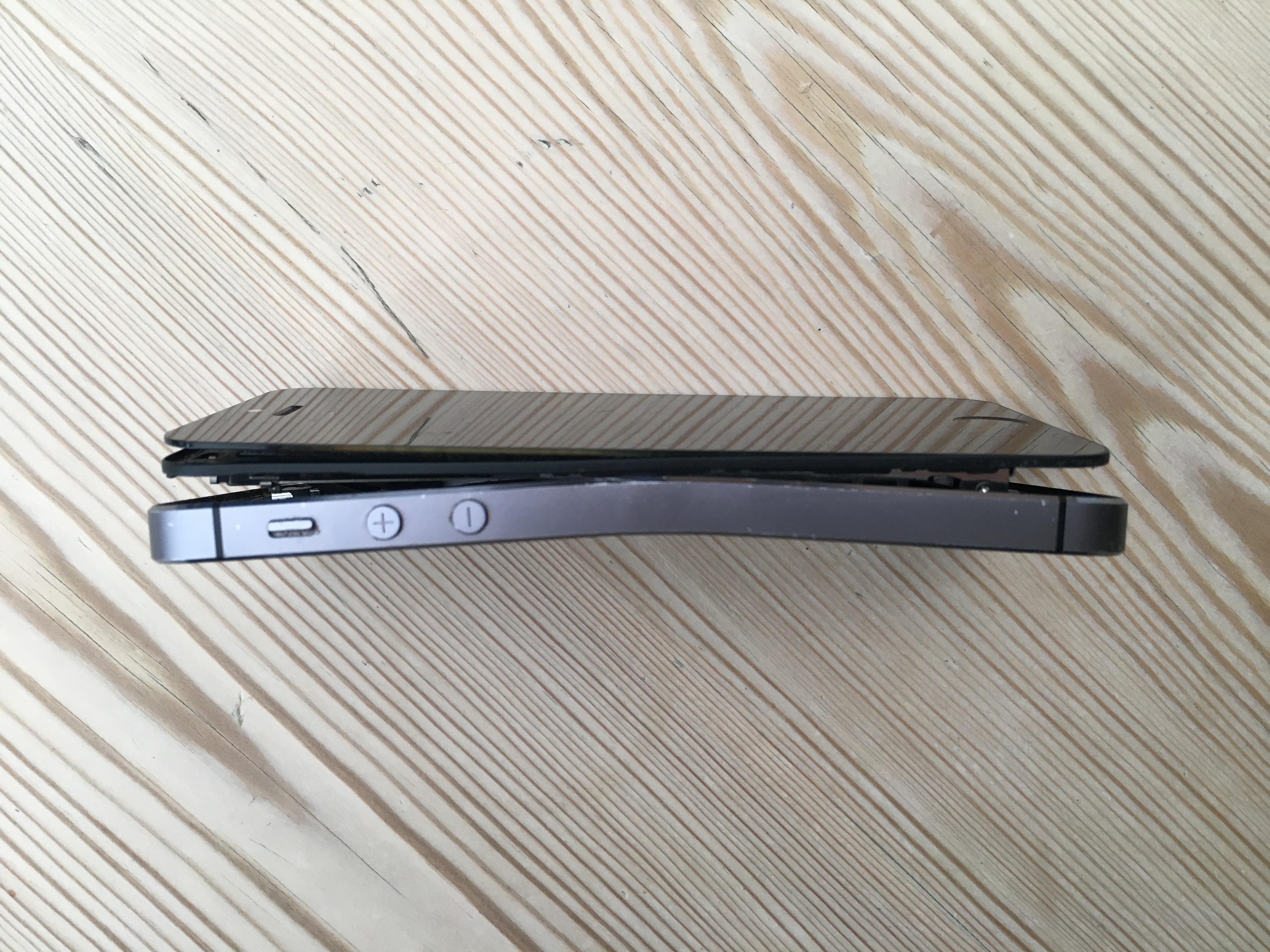 Bent iPhone Data Recovery